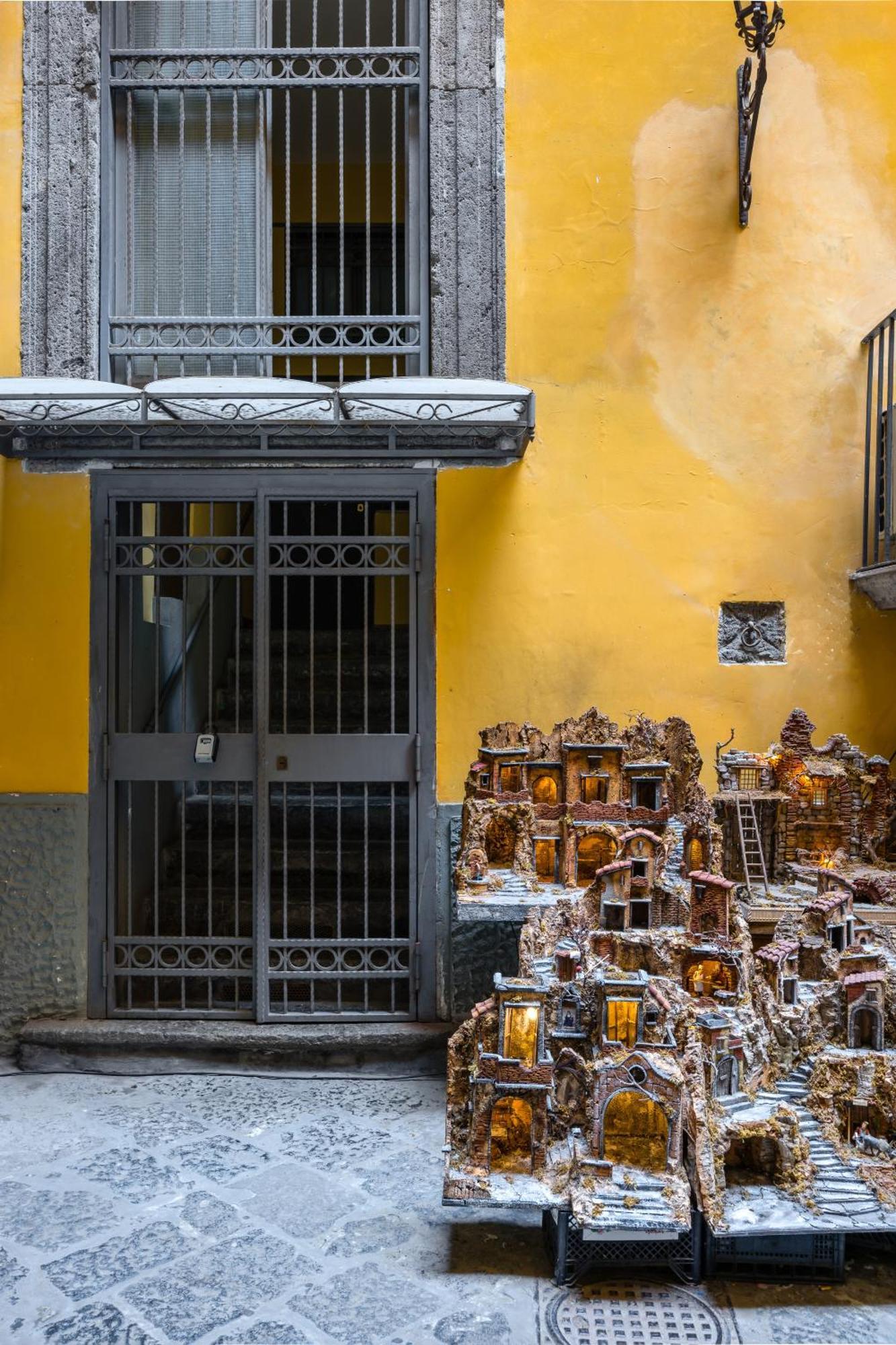 Palazzo Mormando - Industrial Apartment Naples Luaran gambar