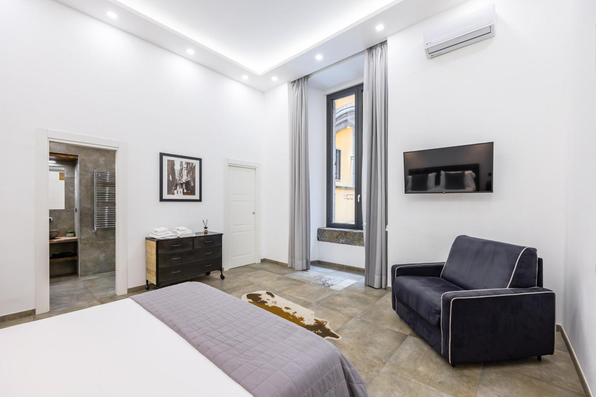 Palazzo Mormando - Industrial Apartment Naples Luaran gambar