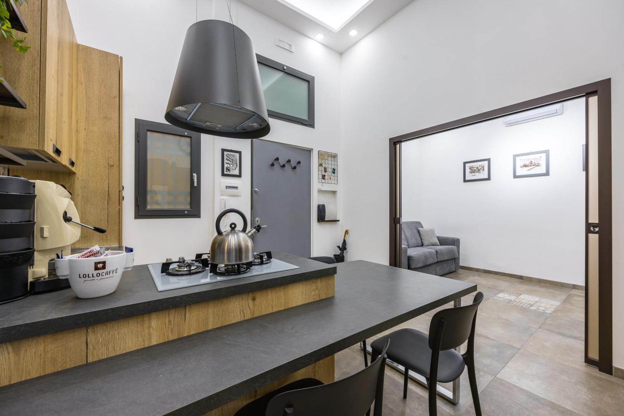 Palazzo Mormando - Industrial Apartment Naples Luaran gambar