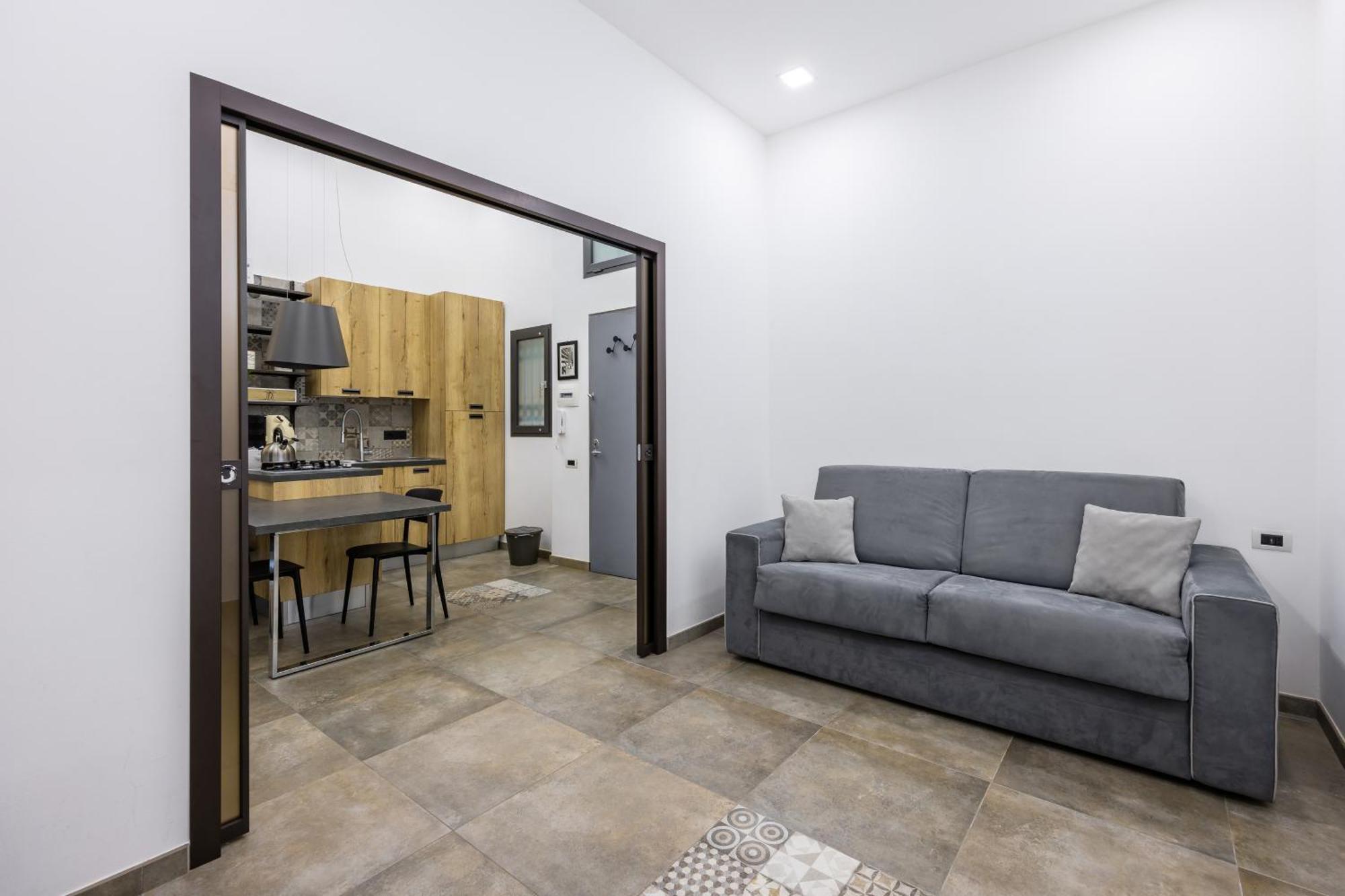 Palazzo Mormando - Industrial Apartment Naples Luaran gambar